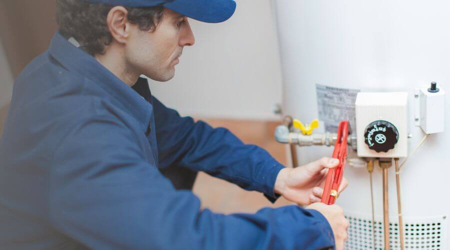 Local annual plumbing maintenance in Choctaw, AR